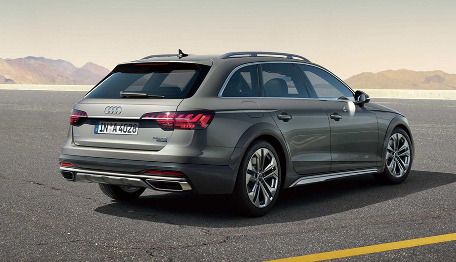 Audi A4 allroad quattroの後ろ画像