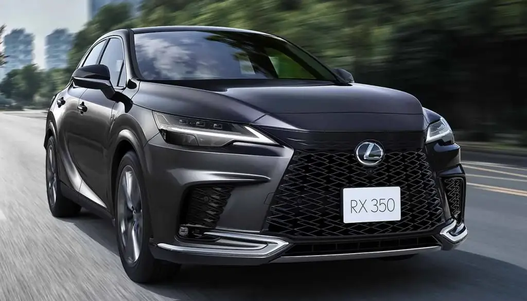 レクサスRXを買うのに必要な世帯年収は？維持費や購入方法を徹底解説 