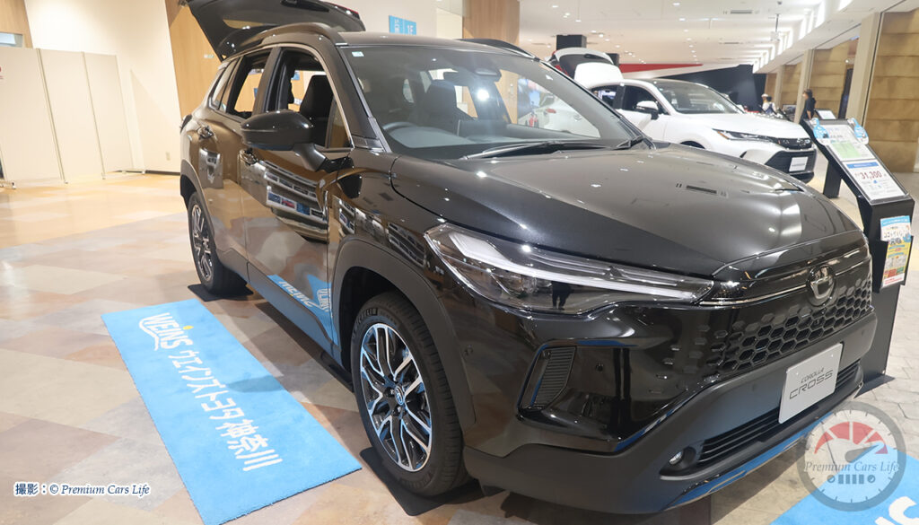 トヨタ カローラクロスHEV Zグレード現地撮影:© Premium Cars Life(ウエインズトヨタ神奈川・トレッサ横浜オートモール)