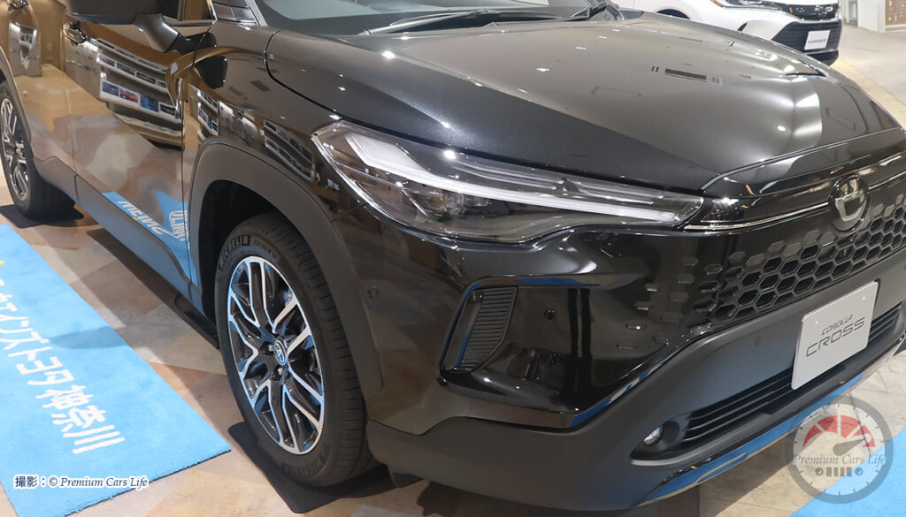 トヨタ カローラクロスHEV Zグレード現地撮影：© Premium Cars Life（ウエインズトヨタ神奈川・トレッサ横浜オートモール）