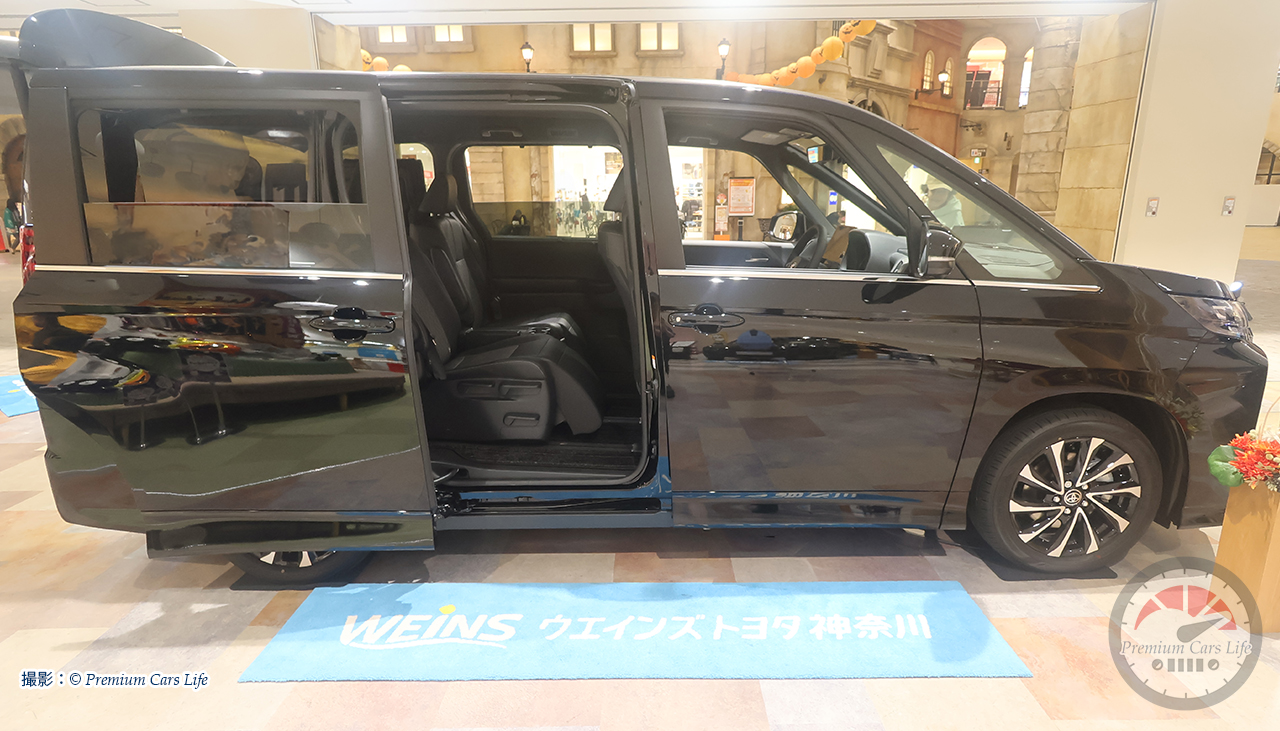 トヨタ ノア現地撮影：© Premium Cars Life（ウエインズトヨタ神奈川・トレッサ横浜オートモール）