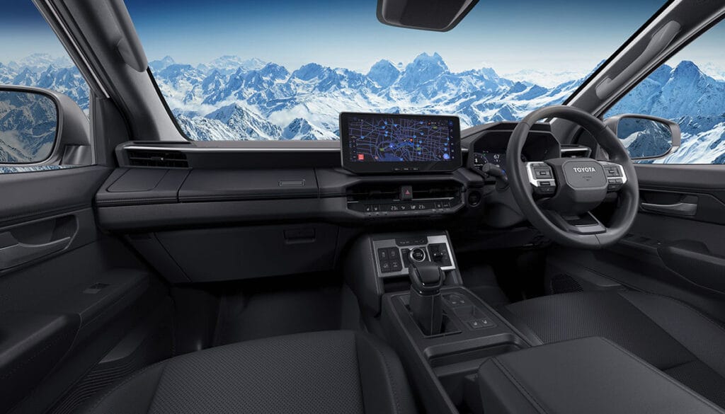 新型「ハイラックス」