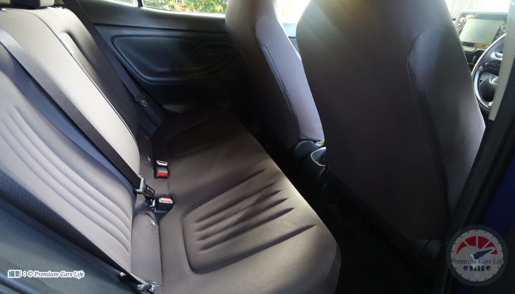 ヤリスクロス ハイブリッド